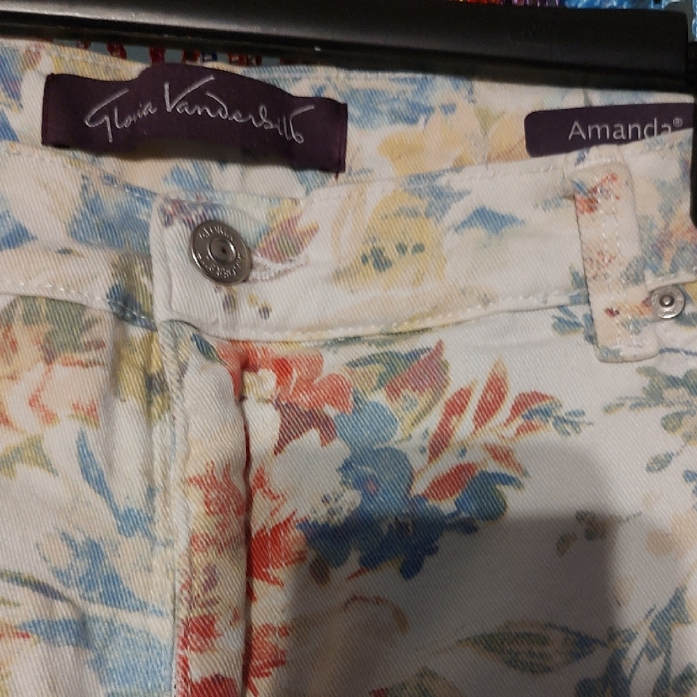 Gloria Vanderbilt Multicolor Floral Jeans - Picture 2 of 5